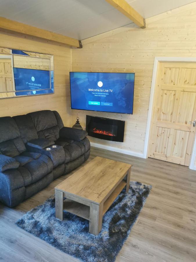 The Lodge Mountain View Log Cabin , Attymass Ballina Boyhollagh エクステリア 写真